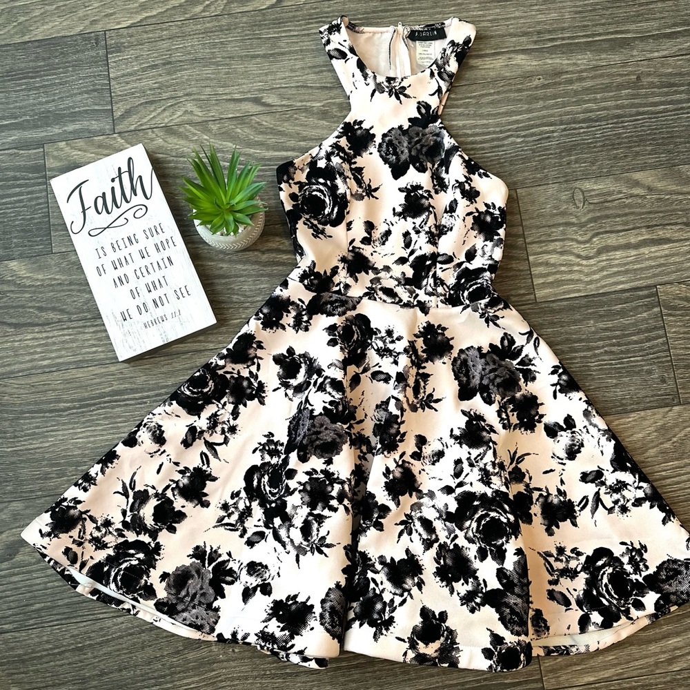 Light Pink and Black Cocktail Dress